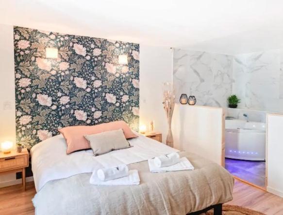 Majord'Home Spa 4*-L'Elegance-Balneo Vieille Ville Annecy Exteriér fotografie